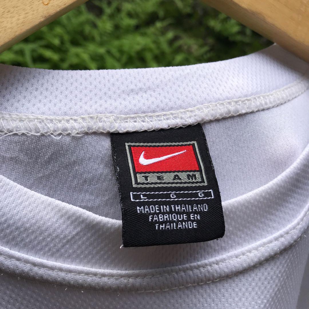 Kaos Vintage Tag Nike Team Second 