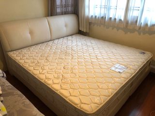(Category: ) located in . Submitted by chopperlove (Listing ID 1148103957, Image 1). Description: .
