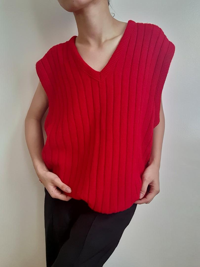 London fog Vest top, Women's Fashion, Tops, Others Tops on Carousell