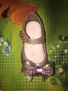 (Category: ) located in . Submitted by layina (Listing ID 1148091547, Image 1). Description: .