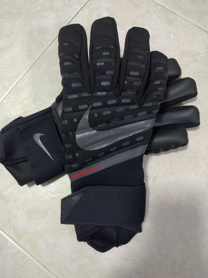 nike elite goalkeeper gloves
