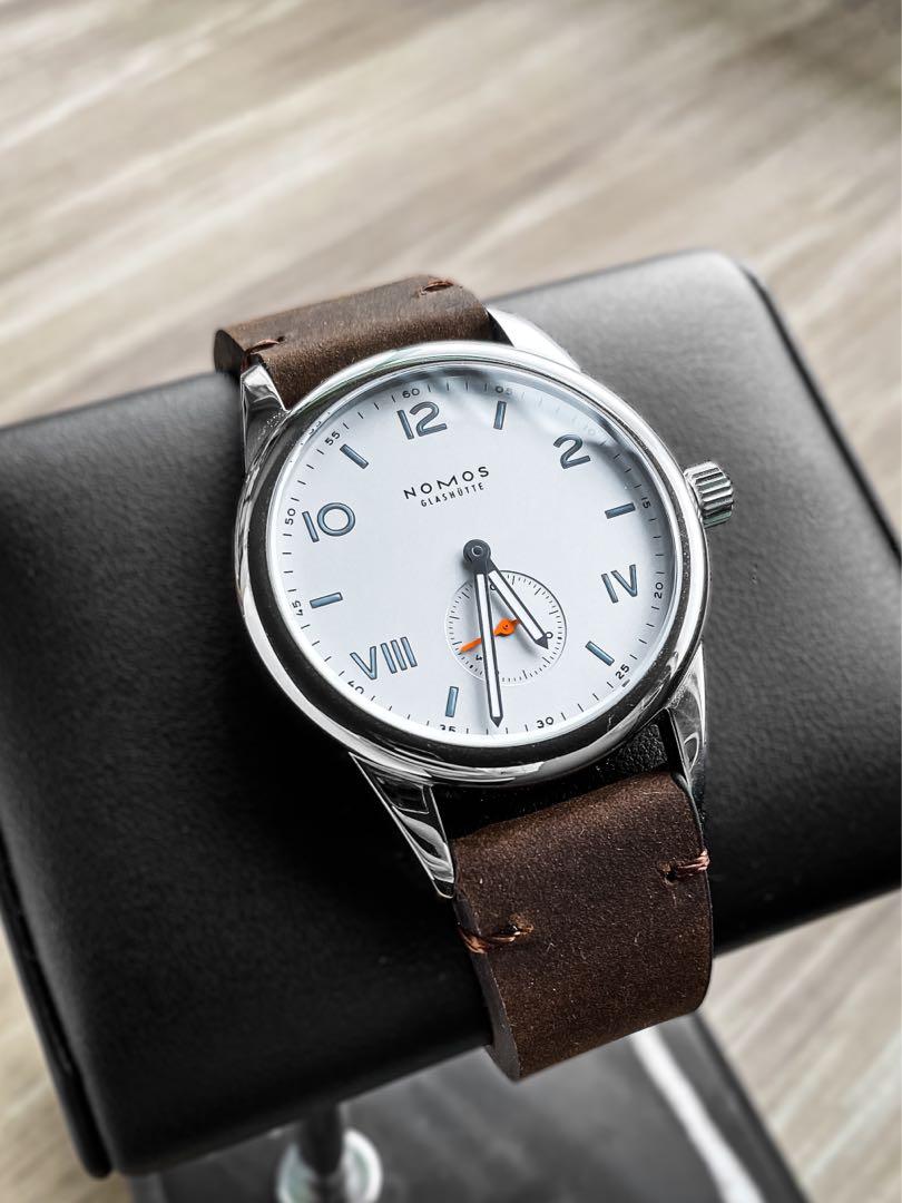 Nomos best sale club 737