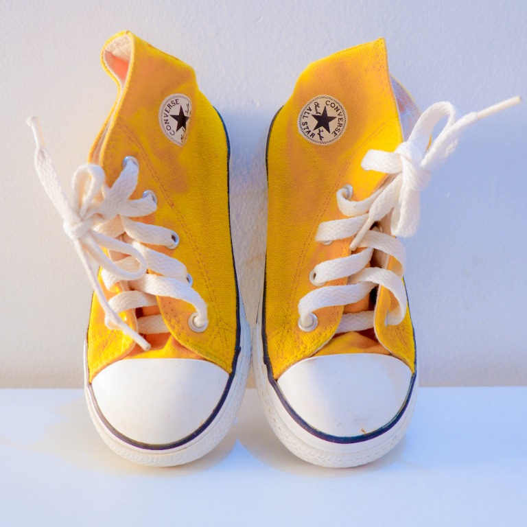 Converse yellow kids sale