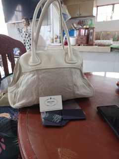 (Category: ) located in . Submitted by preloved.items2018 (Listing ID 1148190743, Image 1). Description: .
