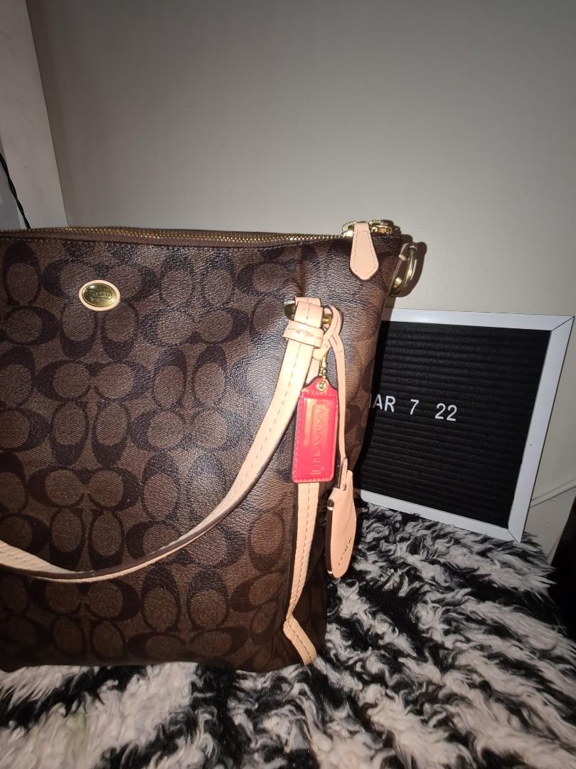 Coach peyton crossbody 2025 bag