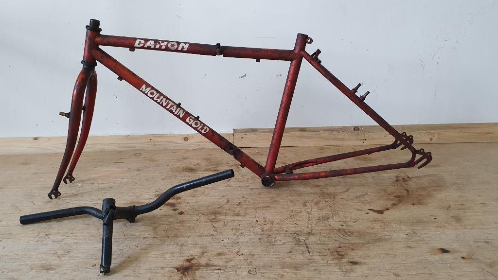 Dahon on sale mountain gold