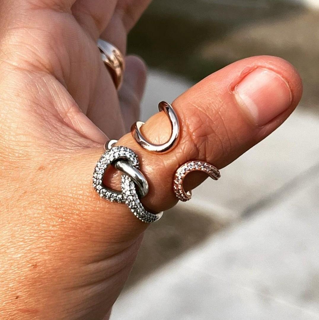 Pandora heart clearance infinity ring