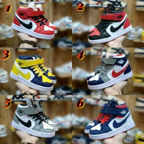 SEPATU JORDAN ANAK 👇https://shp.ee 