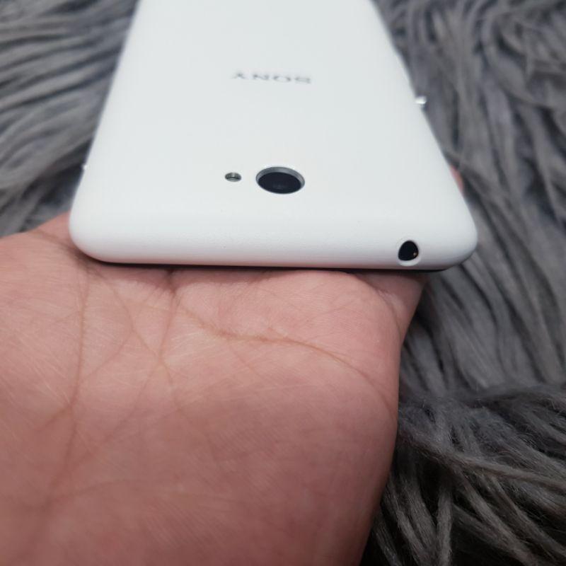 Sony Xperia E4 Dual E2115 Unit and Box Only *35742 (Category: Sony) located in Manila. Submitted by mikaaaaaaaa (Listing ID 1148123194, Image 3). Description: Sony Xperia E4 Dual E2115 Unit and Box Only *35742 8GB ROM | 1GB RAM Color: White 5 Inches IPS LCD Display 2,300 mAh Li-Ion Battery NTC Approved 100% Original 100% Local Released Good Unit | Good as New.