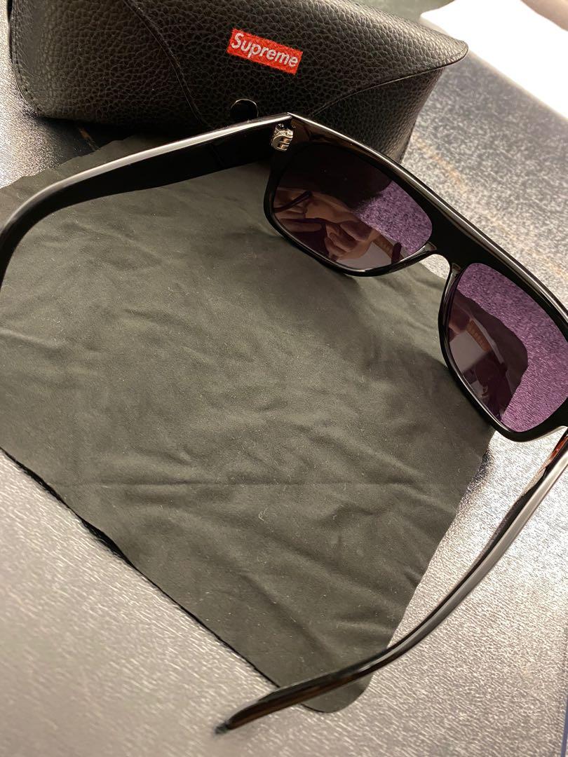 Supreme outlet loc sunglasses