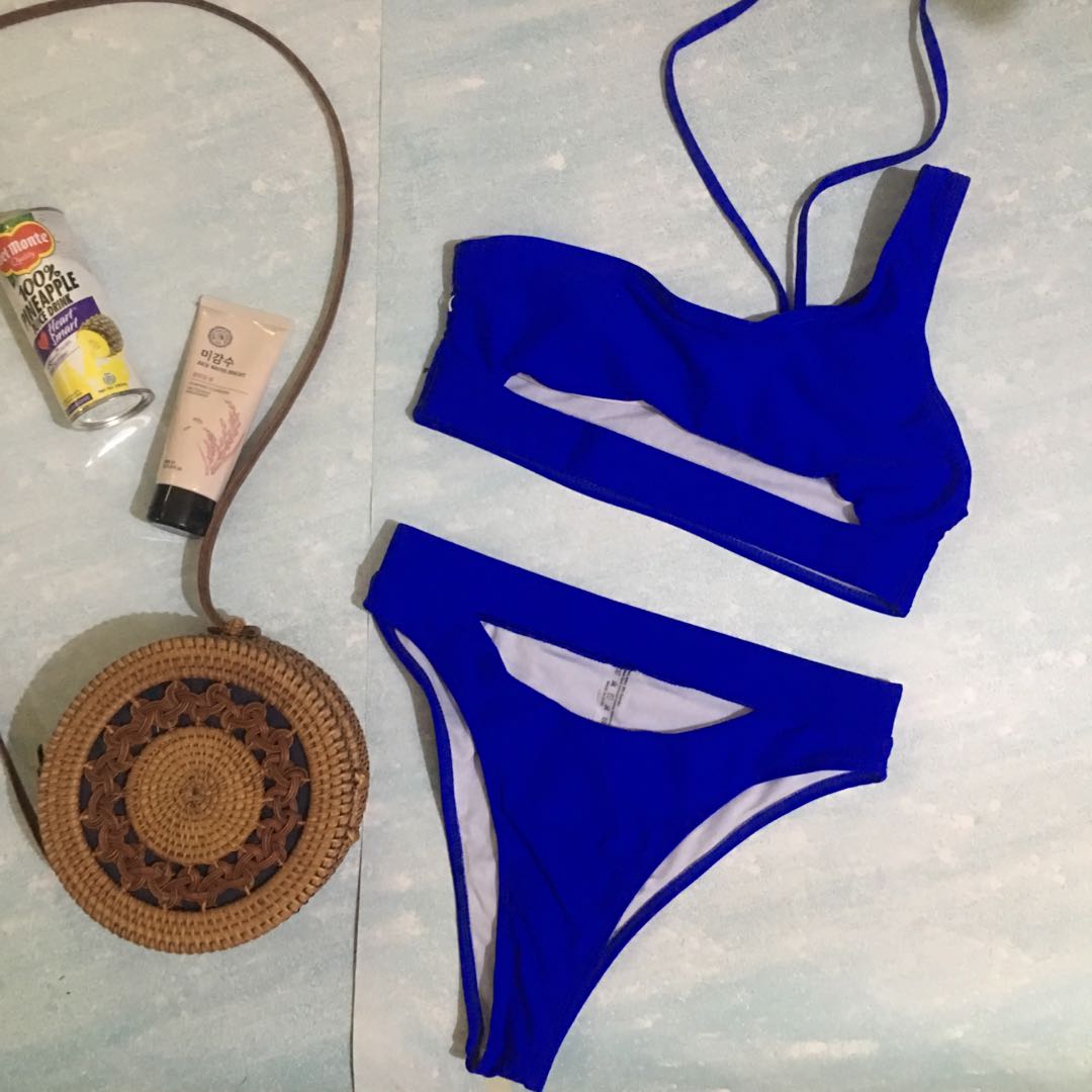 Swimsuit Women S Fashion Swimwear Bikinis And Swimsuits On Carousell