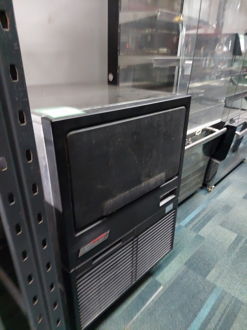 turbo air ice machine