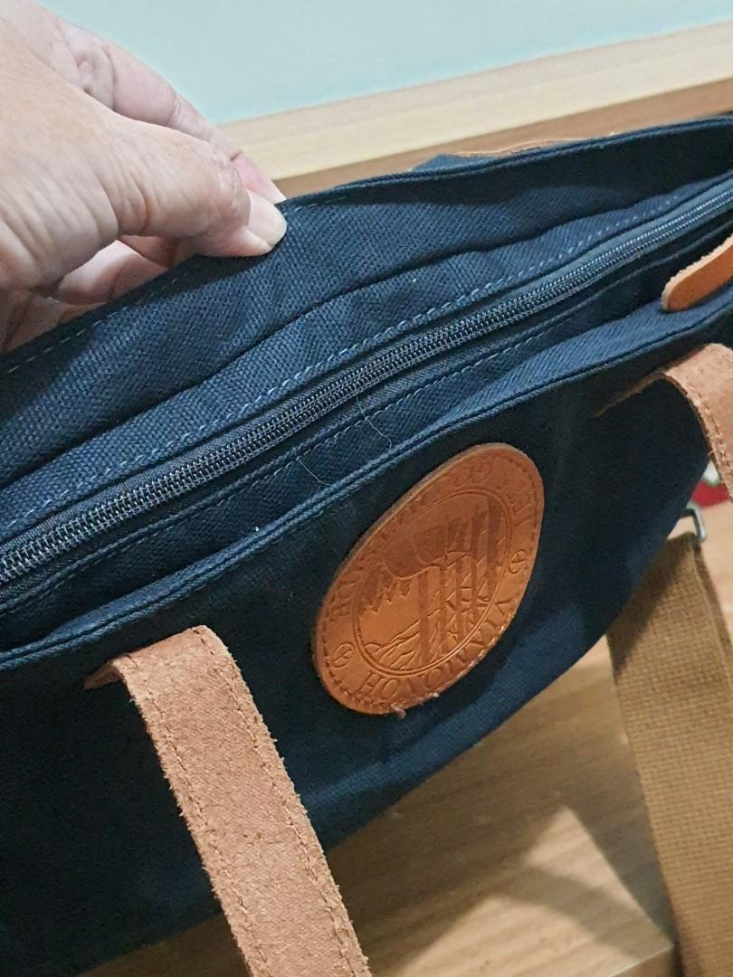 Viamonoh Sling Bag, Men's Fashion, Bags, Sling Bags on Carousell