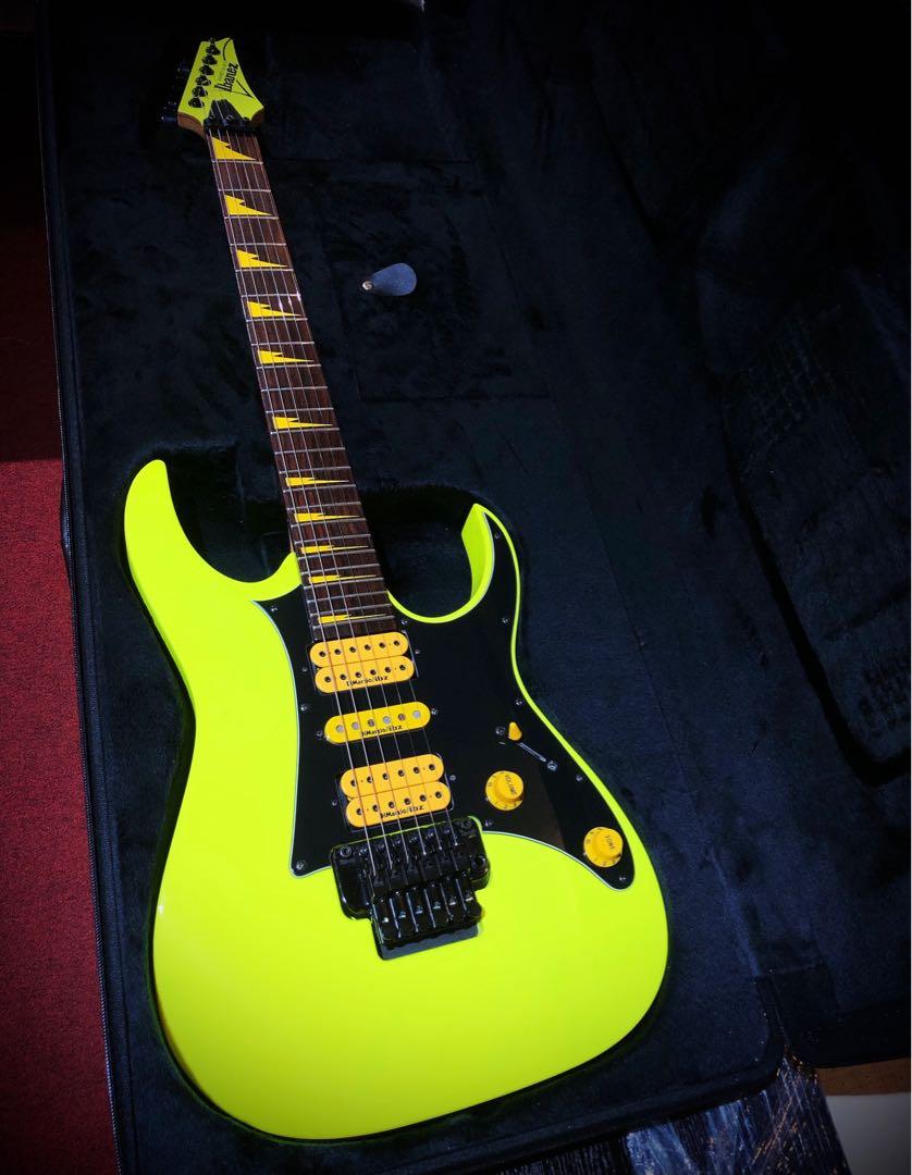 Ibanez neon shop yellow