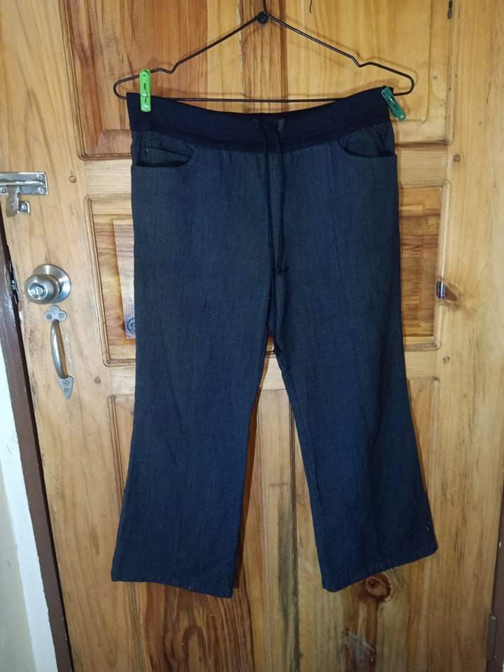 33 no brand pants, Women's Fashion, Bottoms, Other Bottoms on Carousell