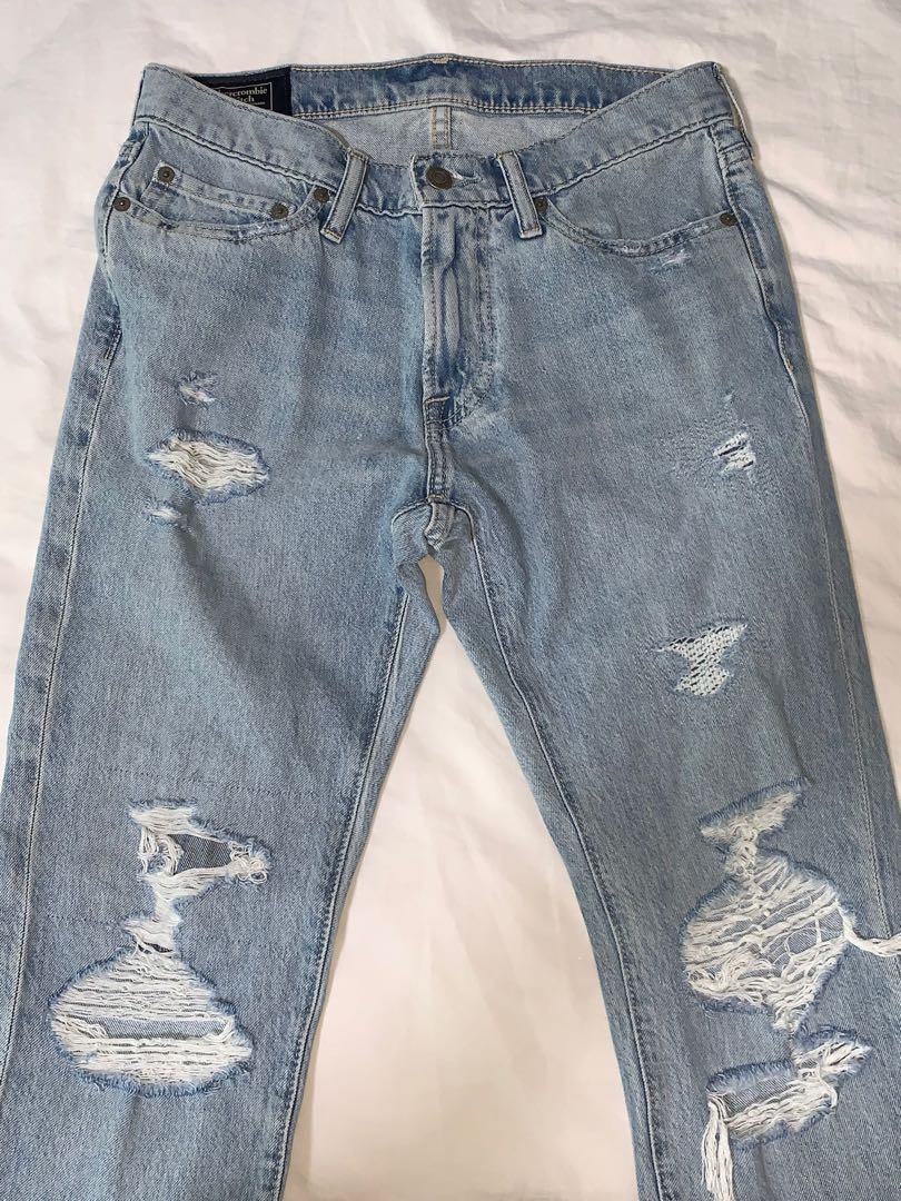 Abercrombie ripped jeans for mens hotsell
