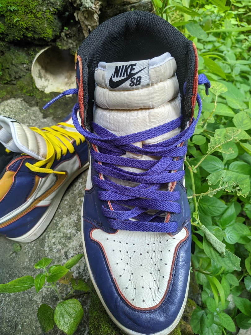 Air Jordan 1 Retro High OG Defiant Nike SB LA to Chicago, Fesyen Pria,  Sepatu , Sneakers di Carousell