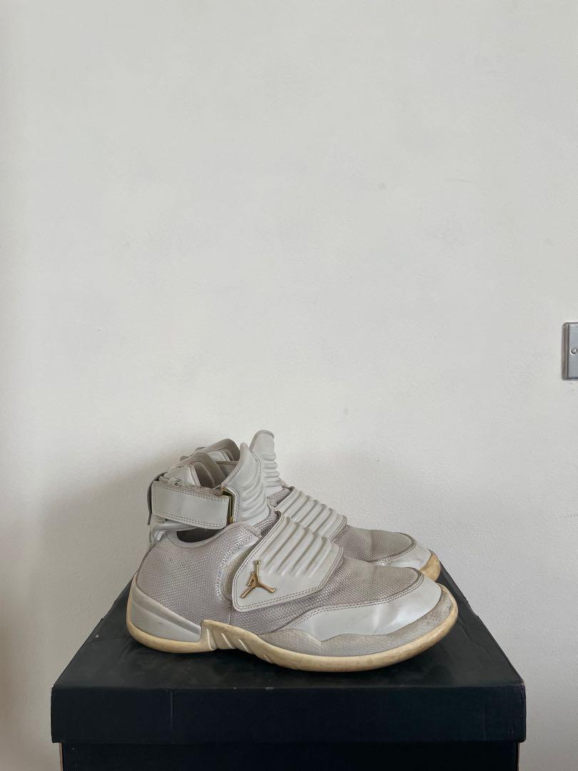 Jordan generation hotsell 23 light bone