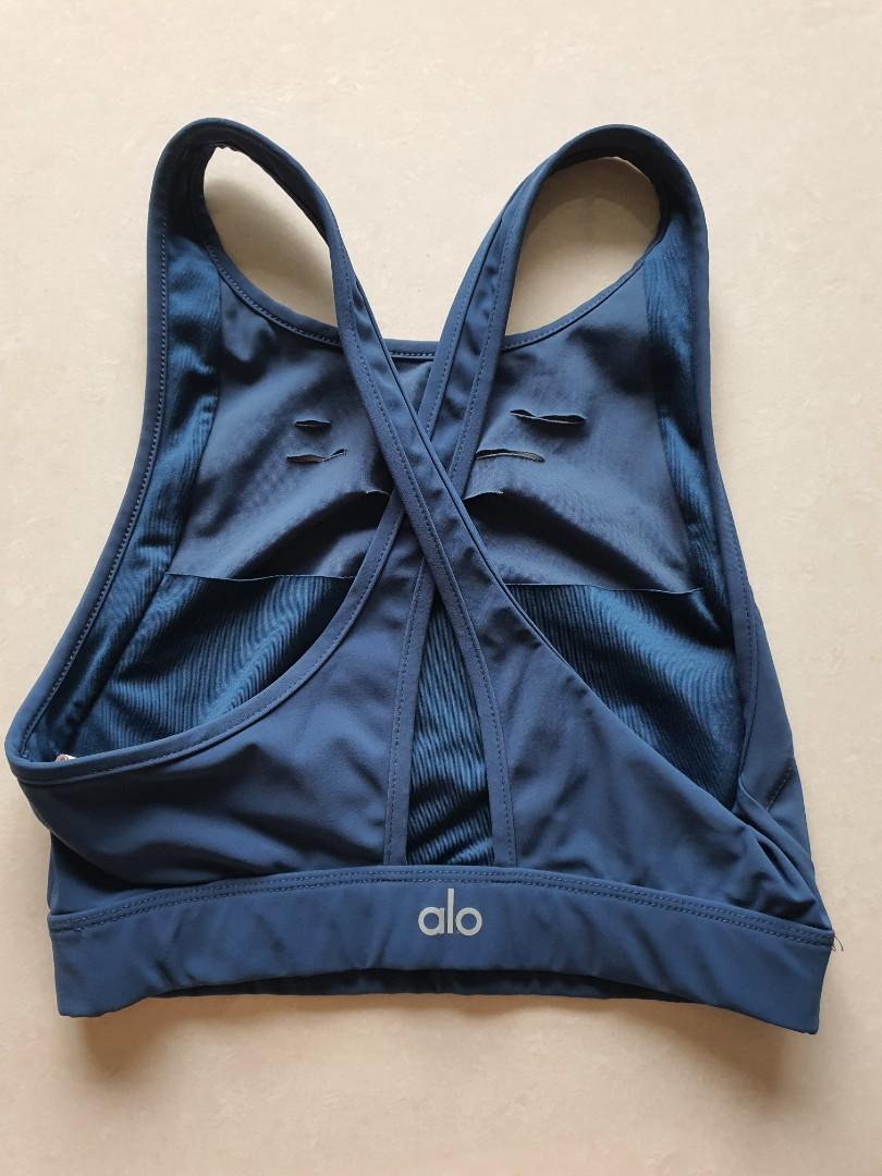 Alo Yoga Ripped Warrior Sports Bra in Eclipse Colour - XS, Women's Fashion,  Activewear on Carousell