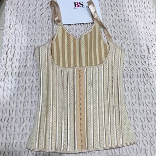 (Kategori: ) berada di . Dikirim oleh veive (ID iklan 1148408905, Gambar 1). Deskripsi: .