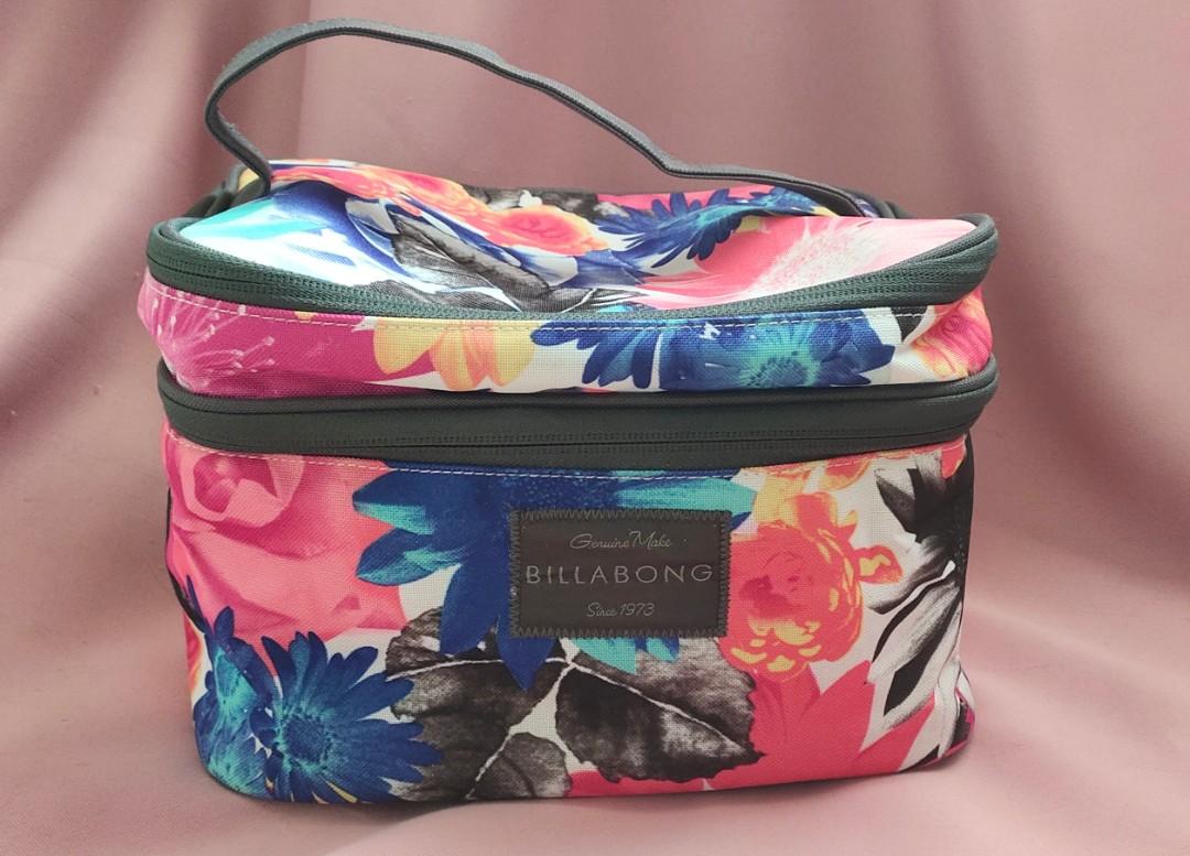 Billabong discount cosmetic bag