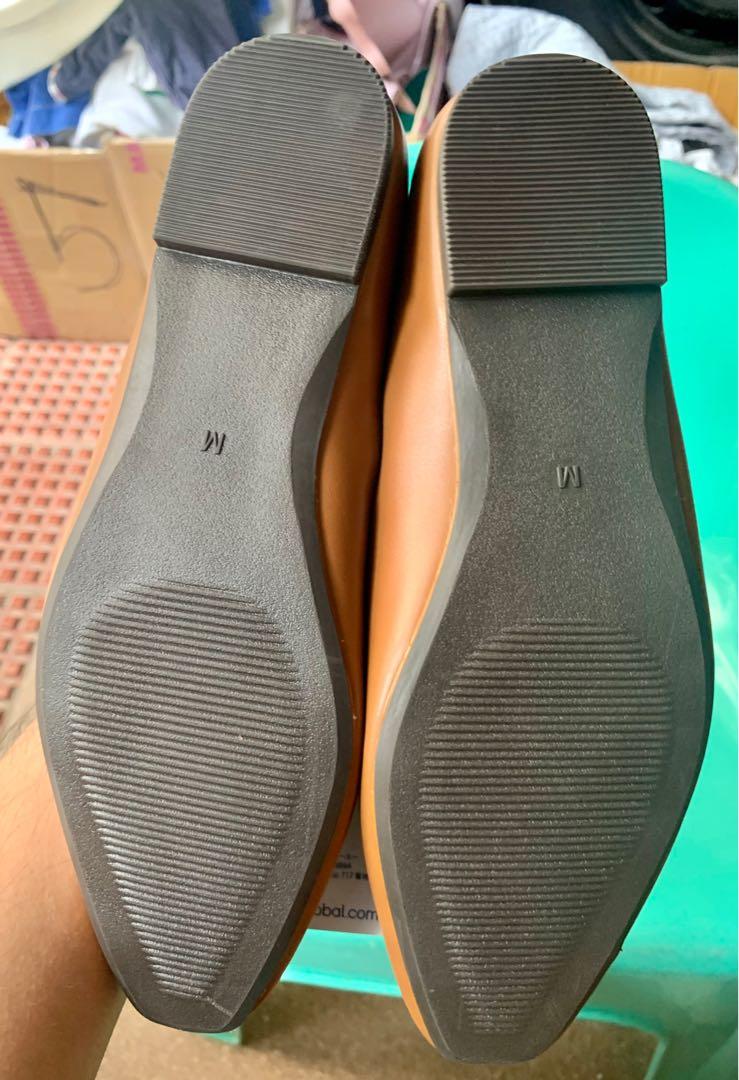 Brown square chiffon flat shoes (Category: Flats & Sandals) located in Taguig. Submitted by mozhdthird21 (Listing ID 1148320007, Image 2). Description: Brand new with tag GU brand (Japan product) Size 7us if interested just pm or text 09274246171.