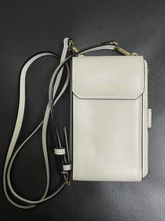 （分類：）位於 。 由 venuslam38 提交（商品編號 1148400086，圖片 1）。簡介： 。