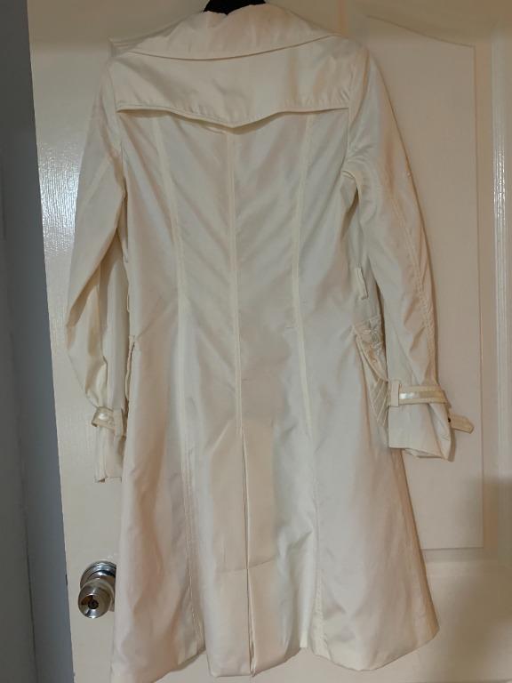 Xmas Sale Christian Dior Trench Coat with Embroidered Flower