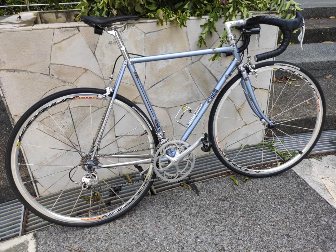 Cinelli Supercorsa vintage steel road bike retro road bike Mavic ksyrium aluminium wheelset campagnolo groupset