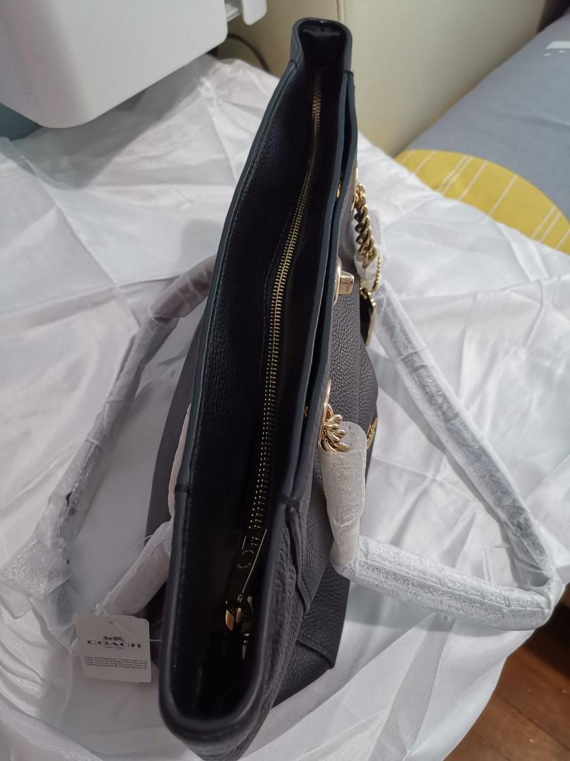Coach pbbl trnlk chn tote best sale 2