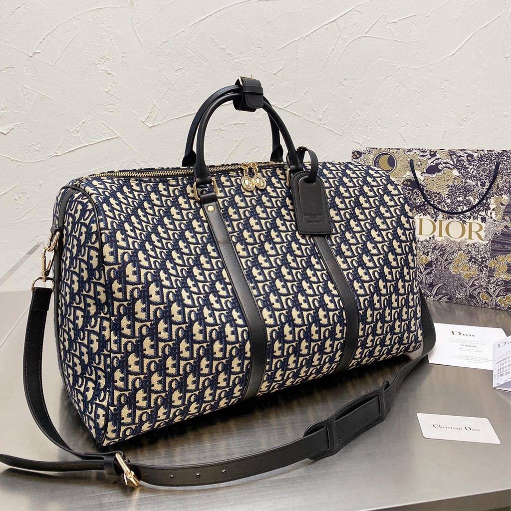 Travel bag online dior