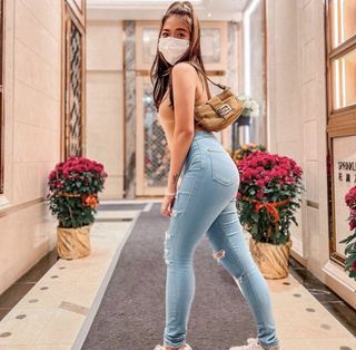 （分類：）位於 。 由 astridifyhk 提交（商品編號 1148399711，圖片 1）。簡介： 。