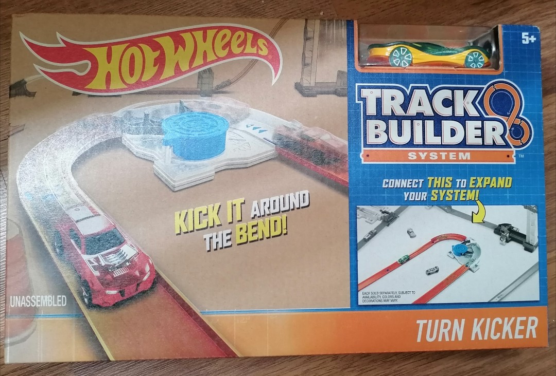 Hot wheels track shop builder turn kicker