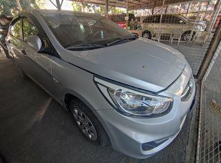 Hyundai Accent sedan Manual