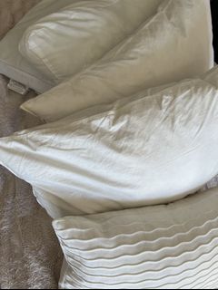 （分類：）位於 。 由 ethan.sells 提交（商品編號 1148311481，圖片 1）。簡介： 。