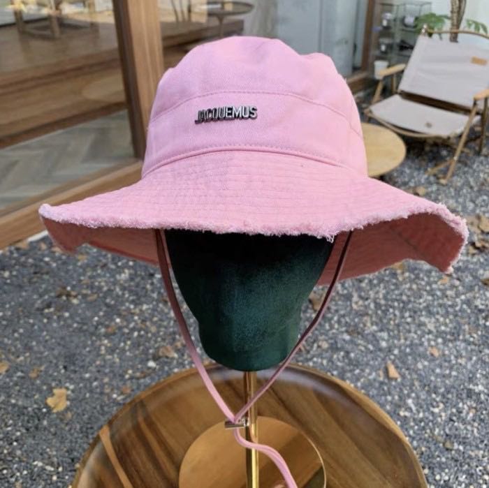 Jacquemus Le Bob Artichaut Bucket Hat 