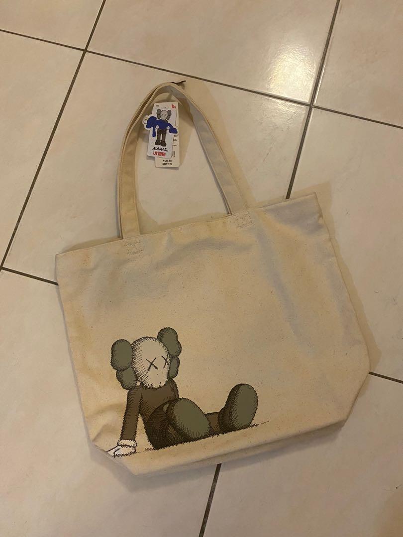 Uniqlo kaws tote discount bag malaysia