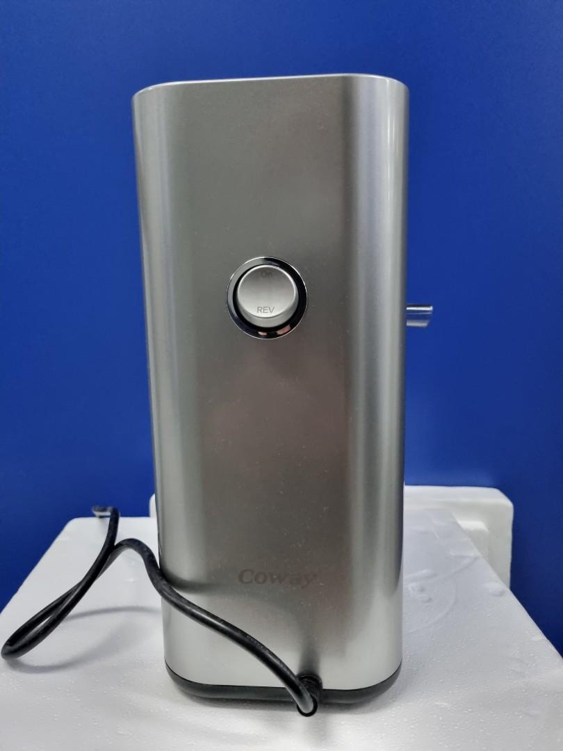 Korean brand Coway Slow Juicer, TV & Home Appliances, Kitchen Appliances, Juicers, Blenders