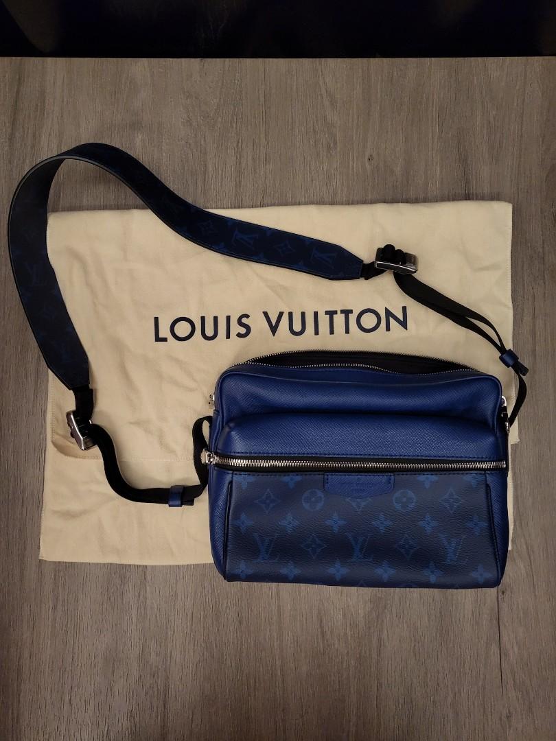 Louis Vuitton Outdoor messenger (SAC MESSENGER OUTDOOR, M30233, M30242)