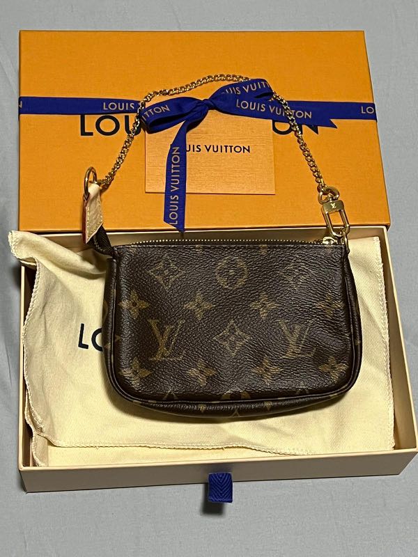 mini pochette 2022