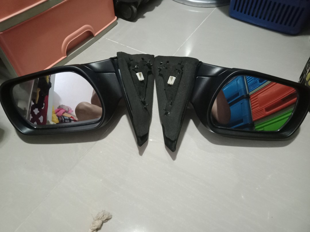 Mazda side mirror, Car Parts & Accessories, Body Parts and Accessories