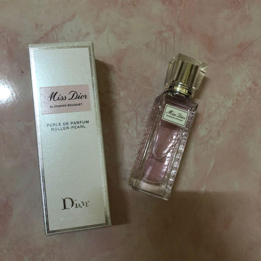 Miss dior online roller pearl review