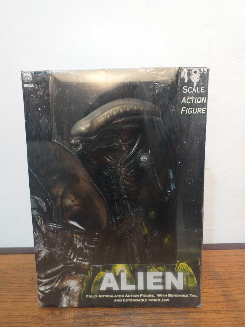 Neca alien 18 inch scale action figure 