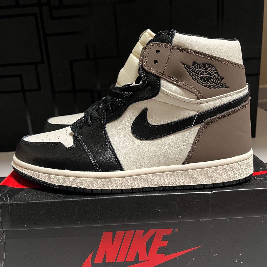 Nike Air Jordan 1 Mocha SIZE 44, Men's Fashion, Footwear, Sneakers on  Carousell