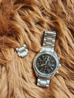 (Category: ) located in . Submitted by luxury.collections (Listing ID 1148375644, Image 1). Description: .