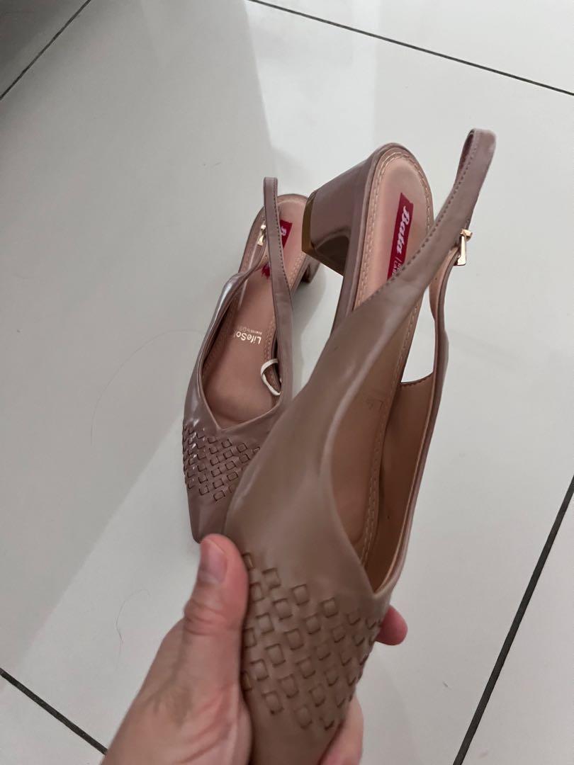 Pump Shoes Bata, Women's Fashion, Footwear, Heels on Carousell