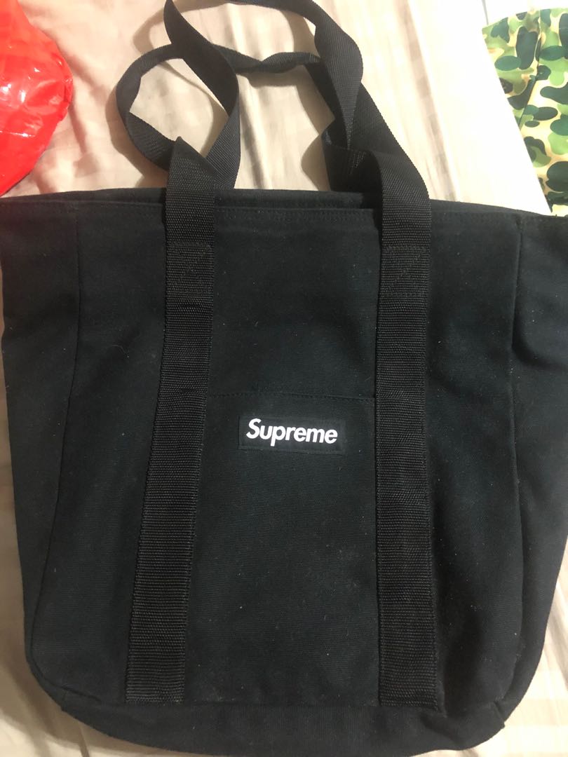 Supreme canvas tote bag, 名牌, 手袋及銀包- Carousell