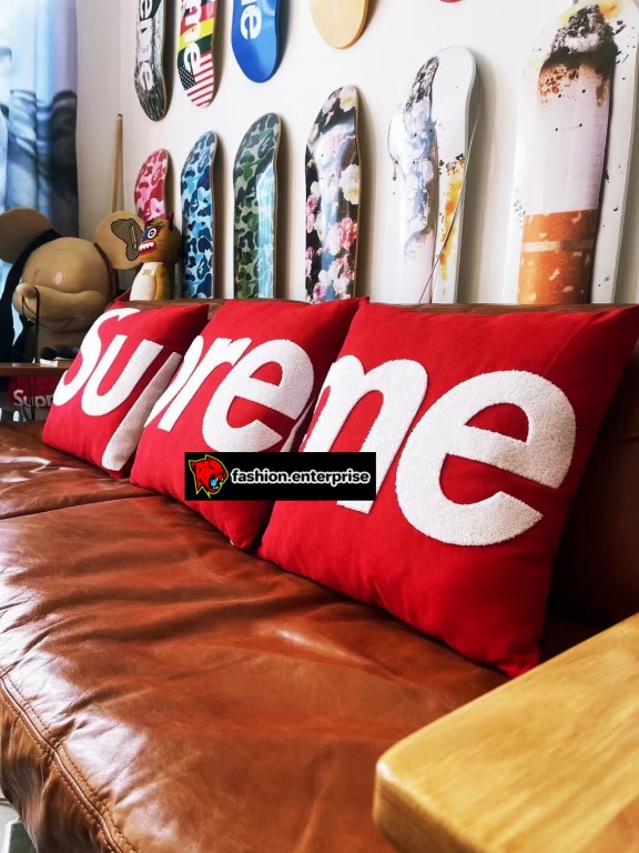 Supreme Jules Pansu Pillows(Set of 3)Red