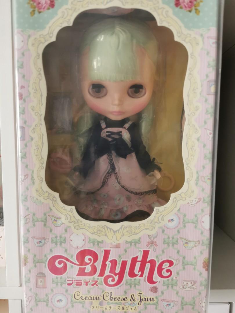 Blythe cream cheese and hot sale jam