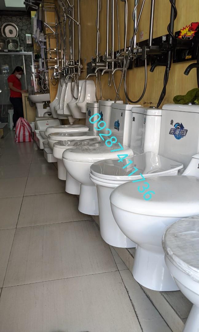 Toilet bowl uleya,gv,rusen, Furniture & Home Living, Bathroom & Kitchen